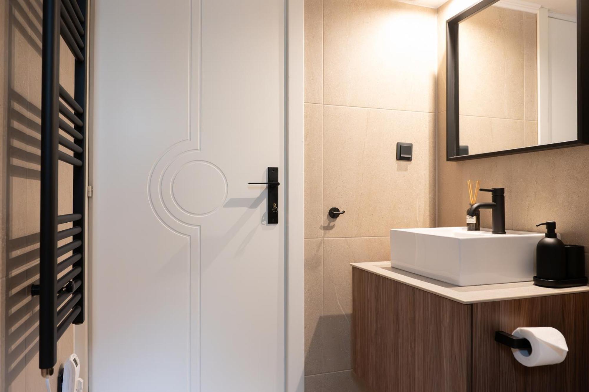 Escape Stay Center Xanthi - Private Parking - Menohomes 4A Zewnętrze zdjęcie